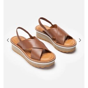 Robert Clergerie NWT Brown Platform Sandals SZ 7